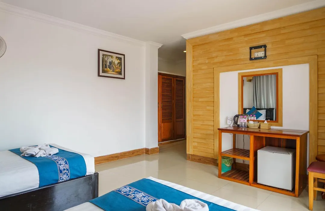 Bou Phanith Villa-1